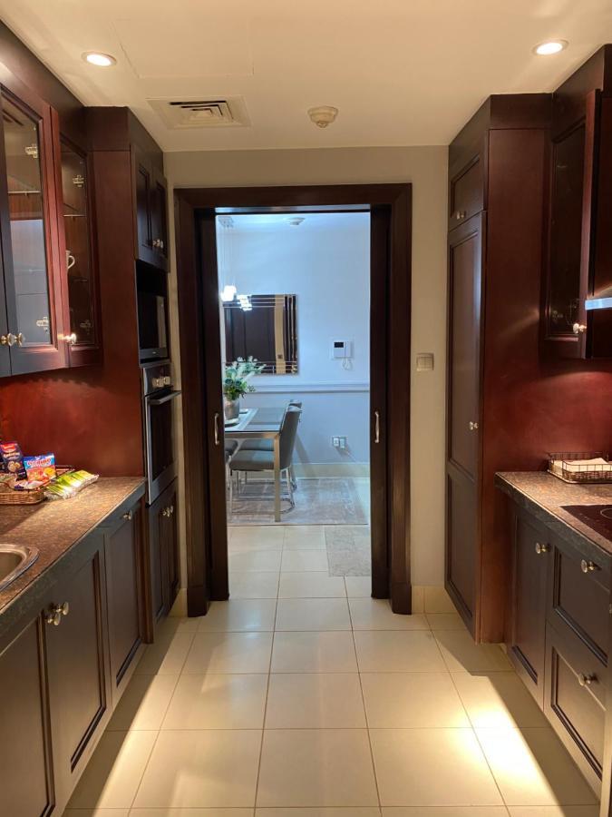 Lux Burj Views -boulevard -prime Location Downtown Apartment *